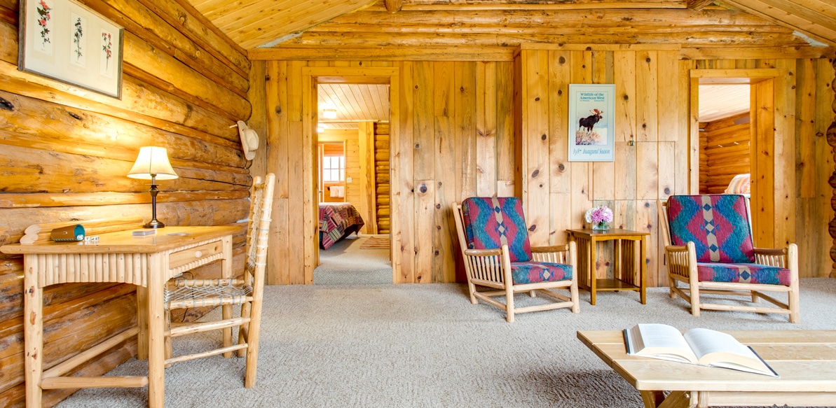 Living room in the Hopi cabin