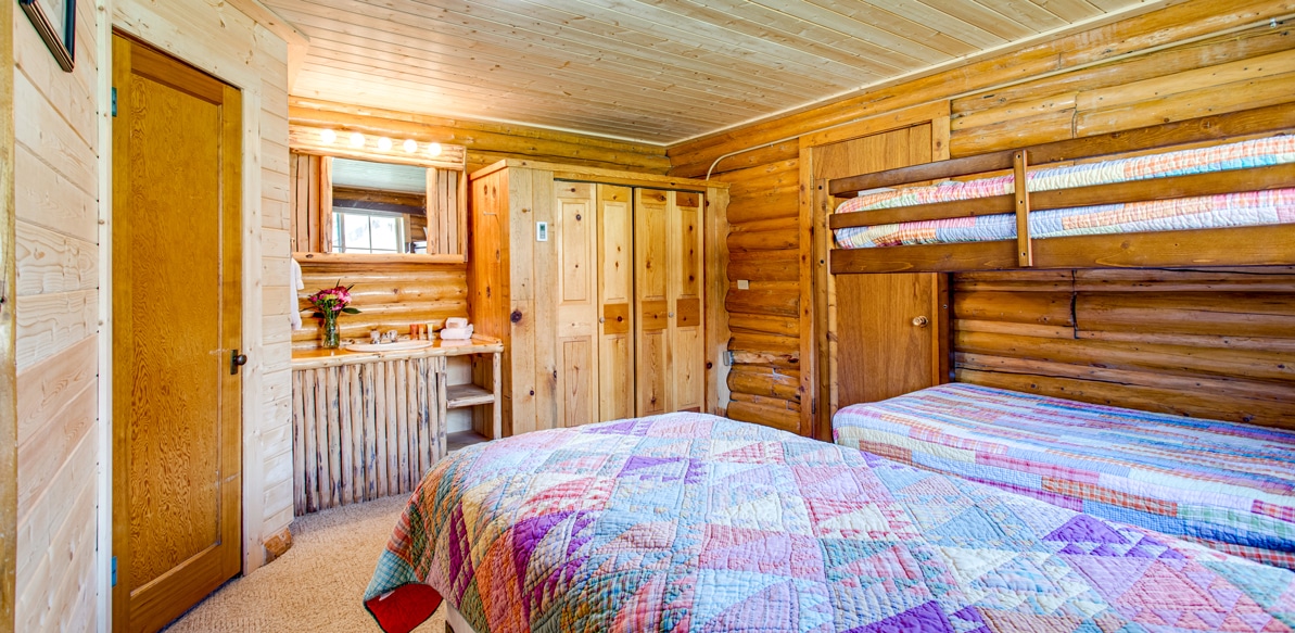 Kiowa cabin bunk beds